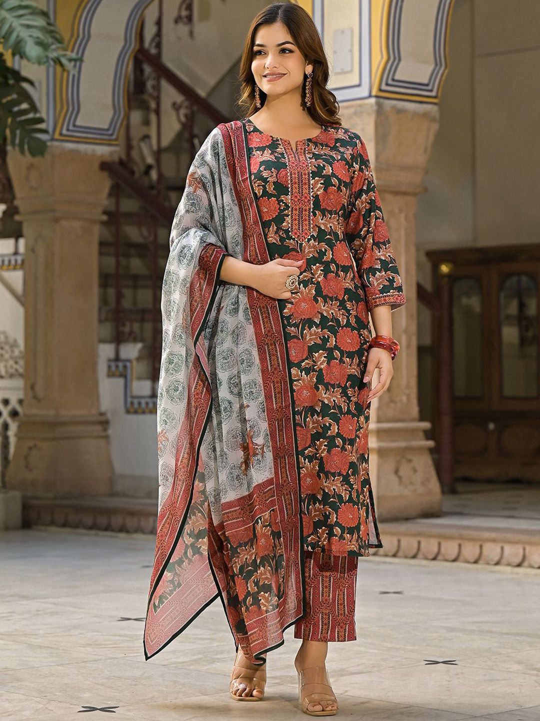 KALINI Women Floral Printed Round Neck Straight Kurta with Trousers & With Dupatta