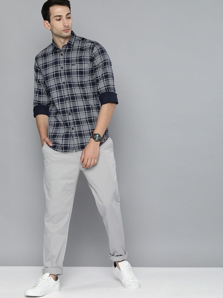 The Indian Garage Co Men Navy Blue Slim Fit Tartan Checks Opaque Checked Casual Shirt