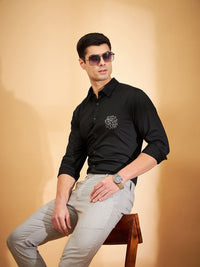 DENNISON Smart Spread Collar Cotton Casual Shirt