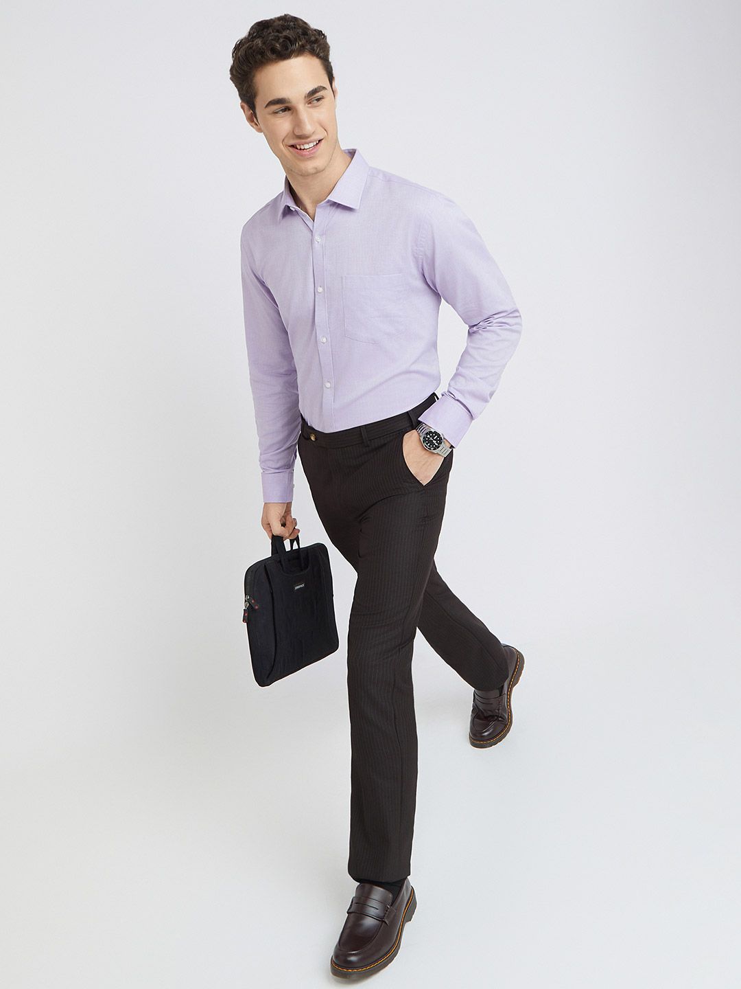 Park Avenue Self Design Pure Cotton Slim Fit Opaque Formal Shirt