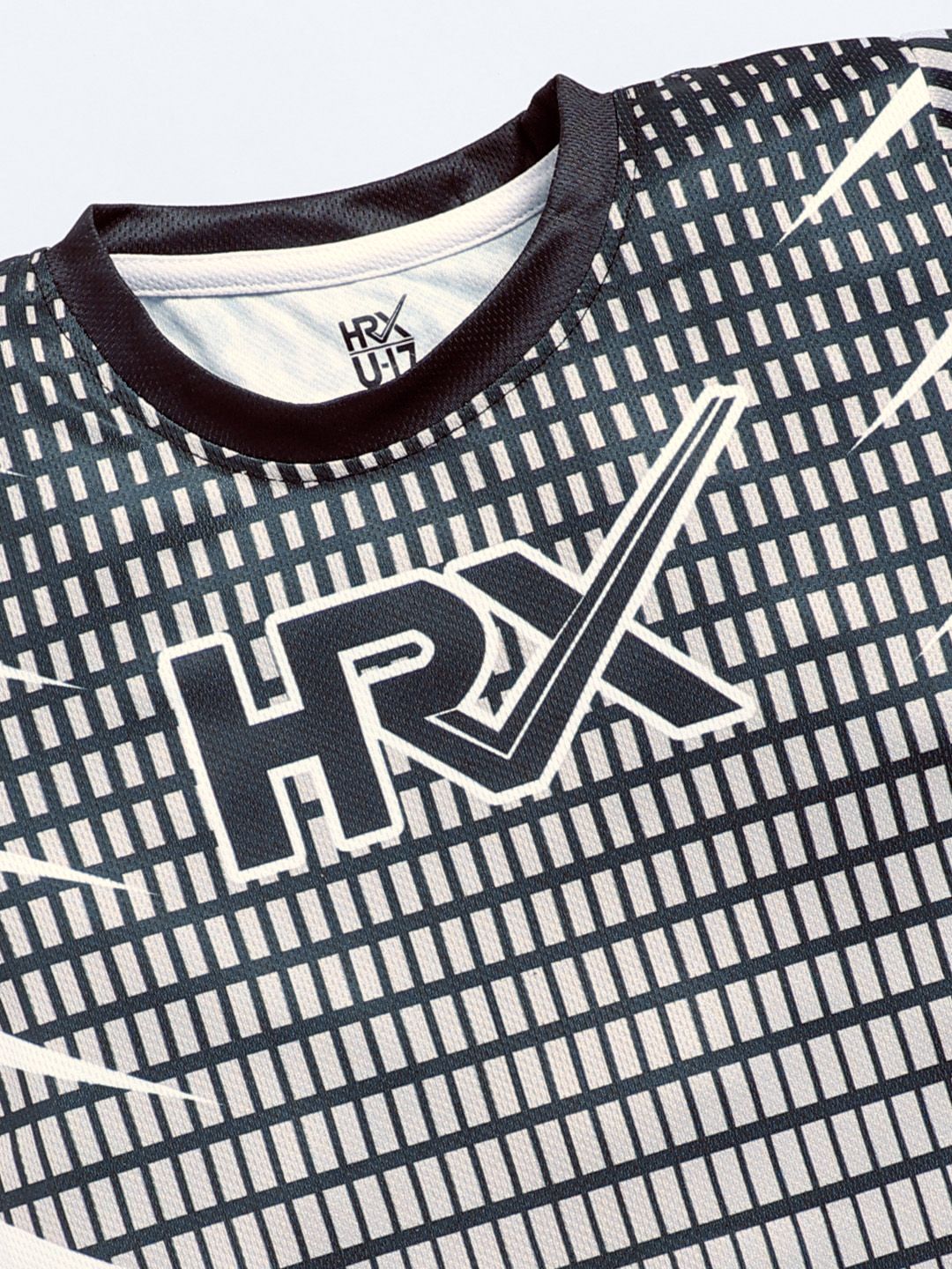 HRX by Hrithik Roshan Boys Geometric Printed T-shirt
