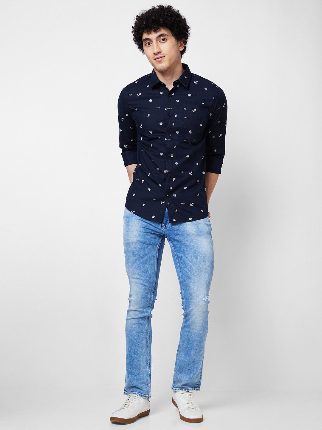 SPYKAR Opaque Conversational Printed Casual Shirt