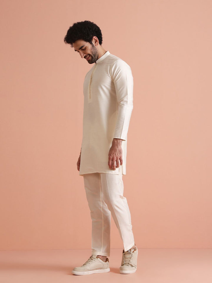KISAH Mandarin Collar Regular Kurta With Trousers