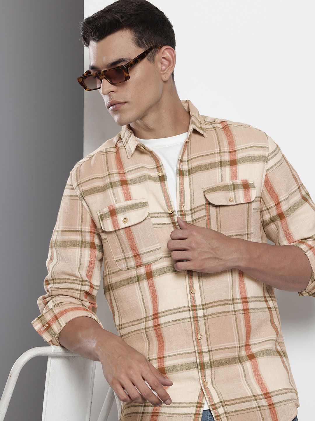 The Indian Garage Co Pure Cotton Slim Fit Checked Casual Shirt