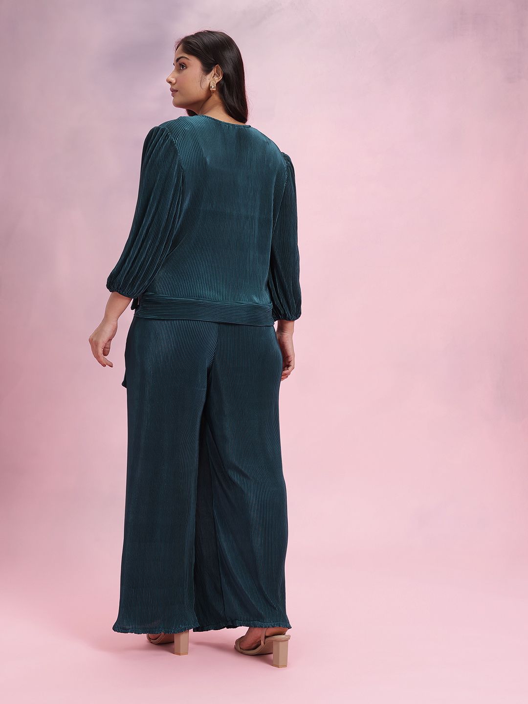 DressBerry Plus Size Solid Accordion Pleats Co-Ords