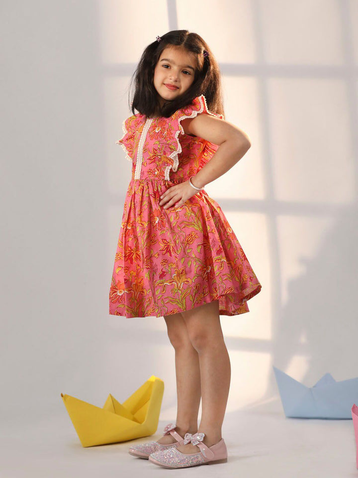 VASTRAMAY Girls Floral Printed Sleeveless Ruffles Detail Cotton Fit and Flare Dress