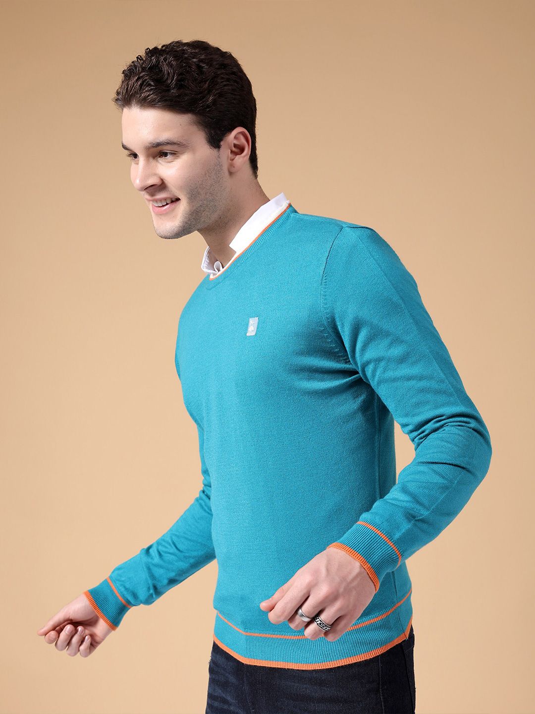 The Indian Garage Co Long Sleeves Acrylic Pullover Sweater