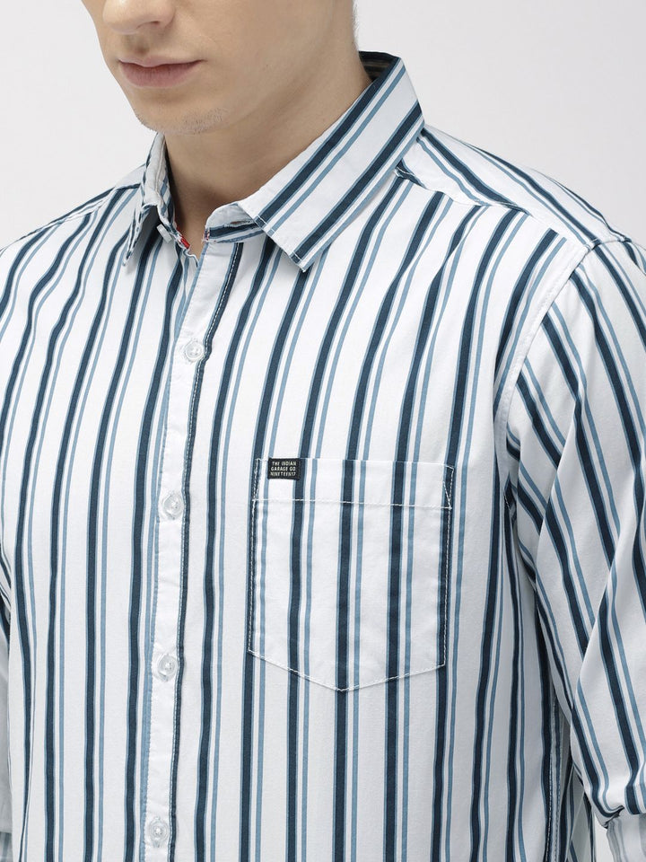 The Indian Garage Co Men White & Teal Blue Slim Fit Striped Casual Shirt