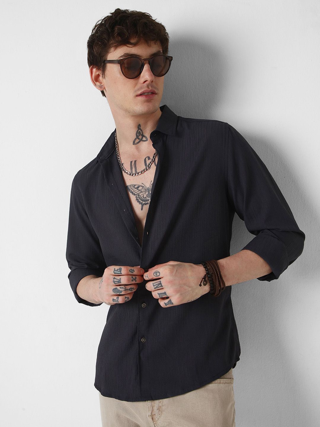 VASTRADO Men Classic Slim Fit Opaque Striped Casual Shirt