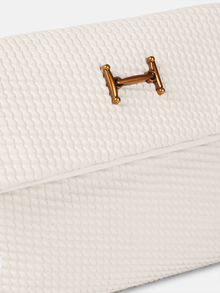 DressBerry Structured Handheld Bag