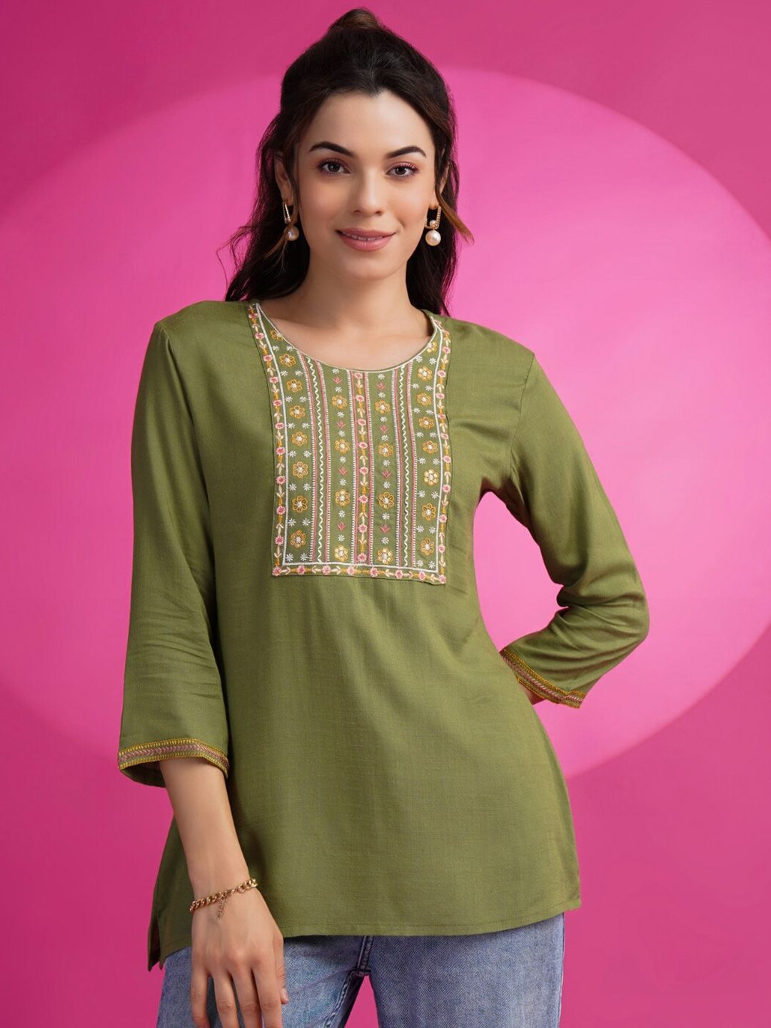 KALINI Embroidered Round Neck Patch Work Straight Kurti