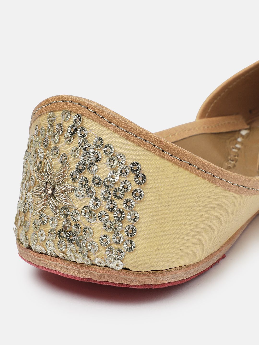 House of Pataudi Women Embellished Ethnic Mojaris