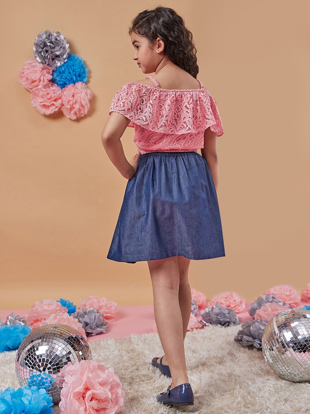 pspeaches Girls Self Design Off-Shoulder Blousan Top with Skirt
