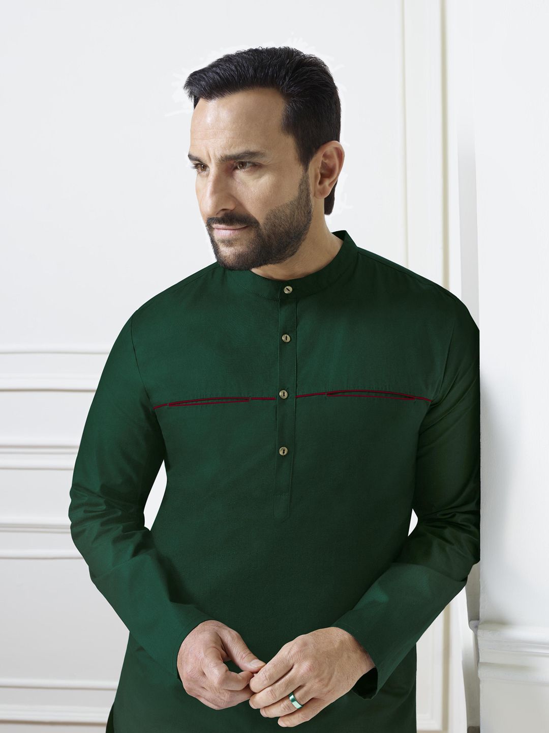 House of Pataudi Men Green Solid Straight Kurta