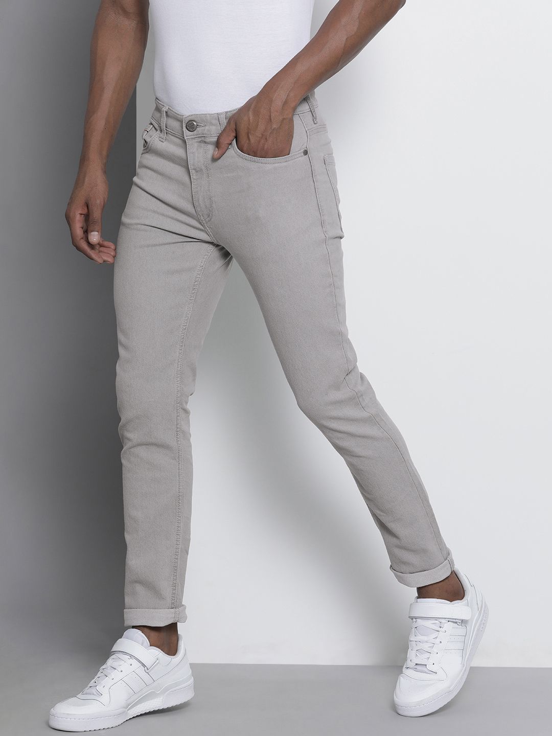 The Indian Garage Co Men Grey Slim Fit Mid-Rise Clean Look Stretchable Jeans