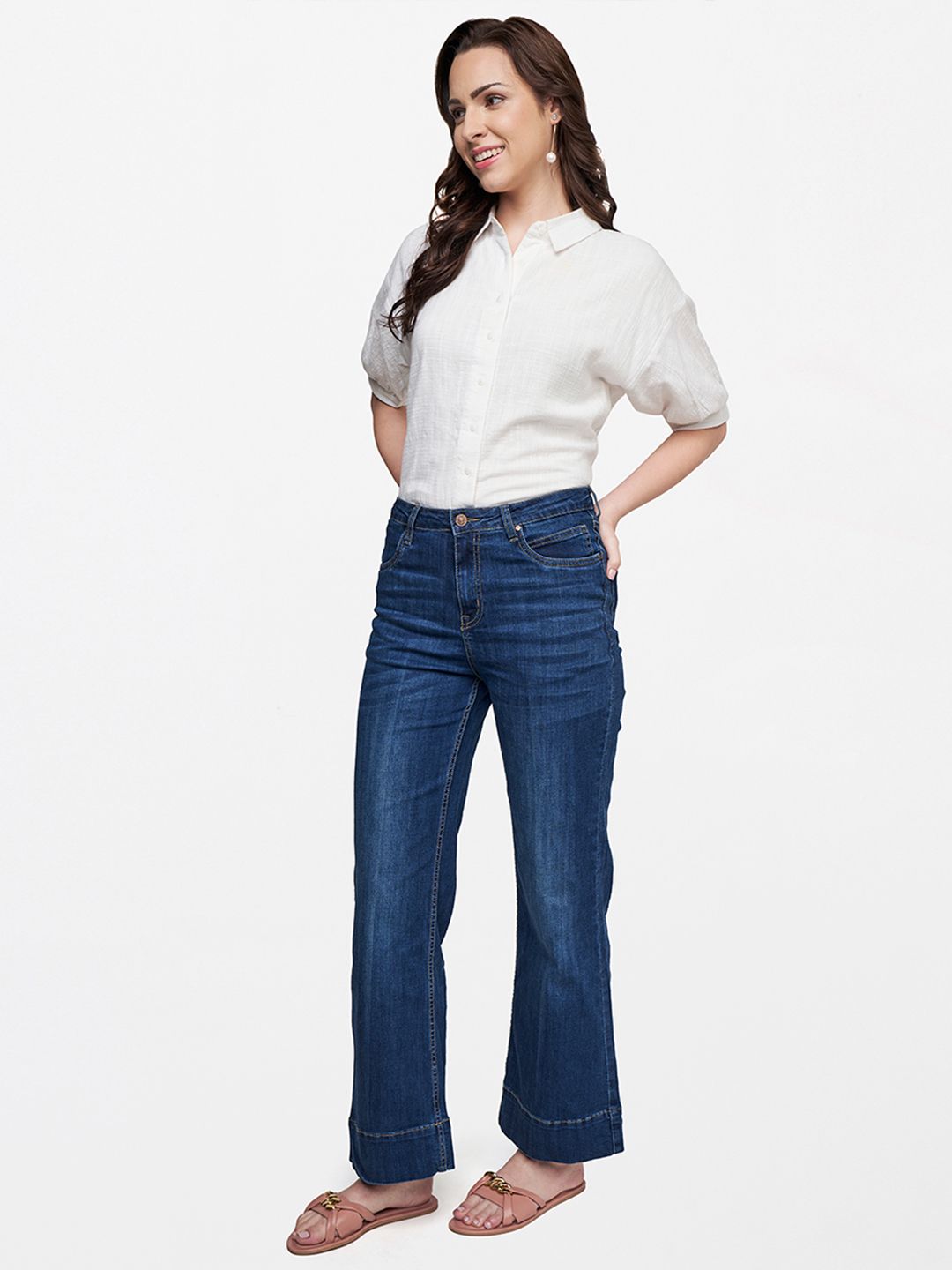 AND Women Blue Clean Look Bootcut High-Rise Jeans