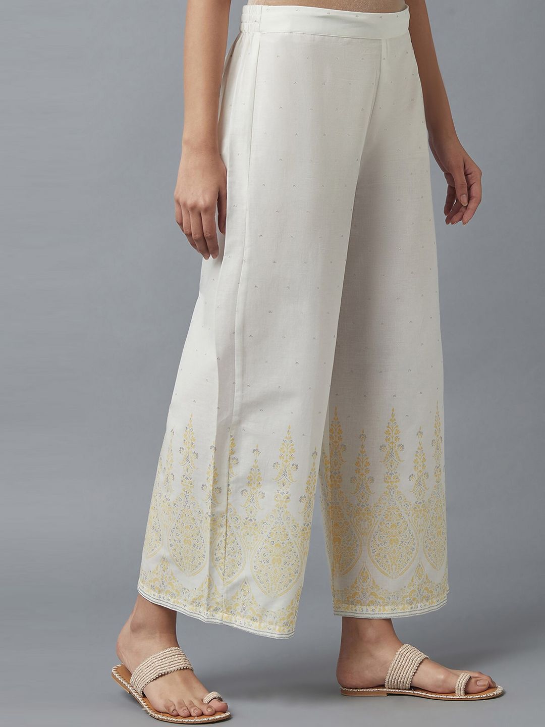 W Women White Ethnic Motifs Printed Trousers