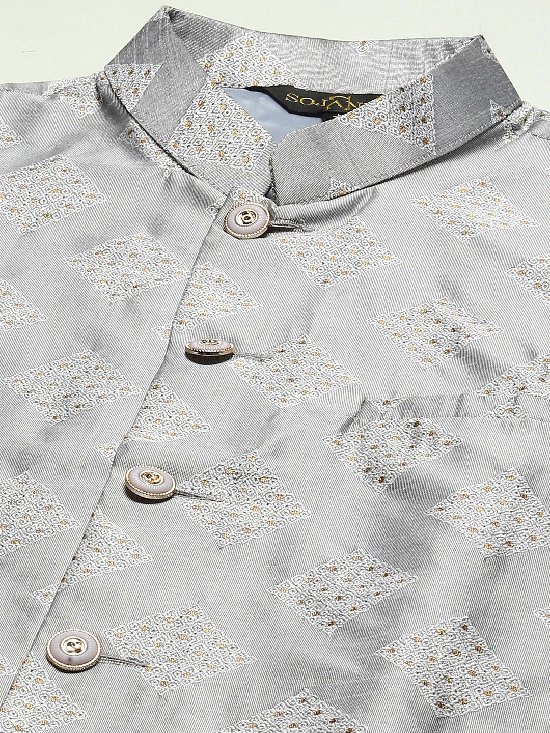 SOJANYA Men Woven Design Kurta with Churidar with Nehru Jacket