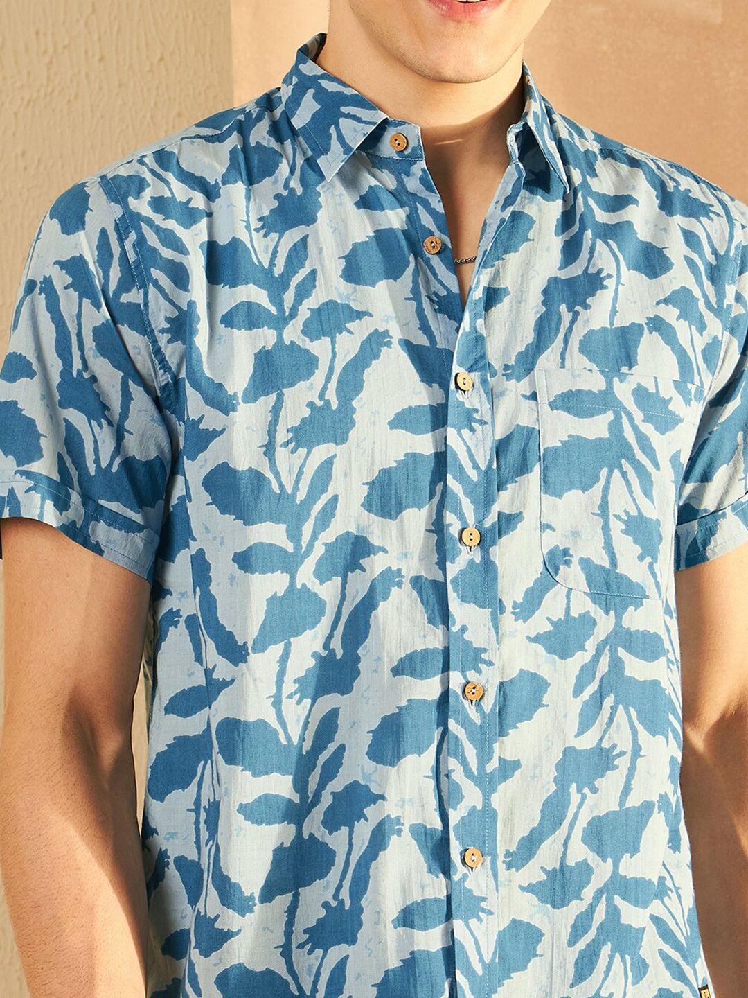 DENNISON Smart Printed Spread Collar Short Sleeves Cotton Lightweight Shirt