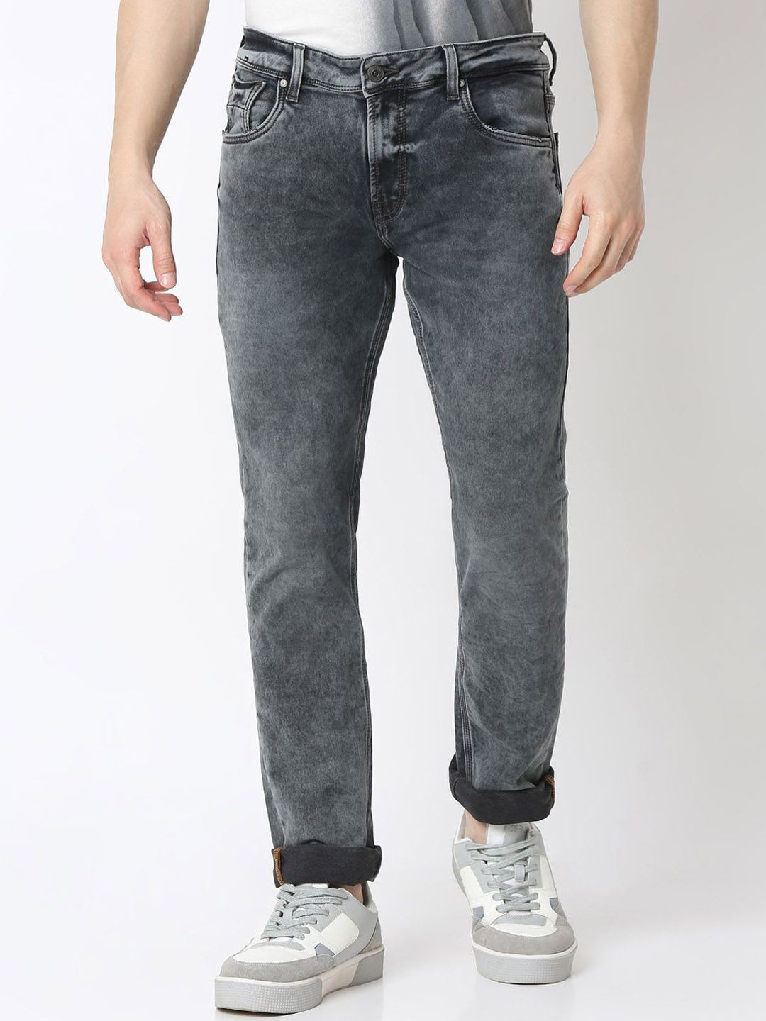 SPYKAR Men Relaxed Fit Light Fade Jeans