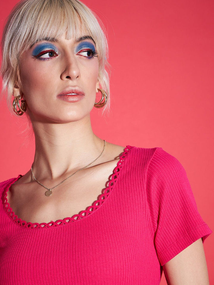 SASSAFRAS Magenta Pink Self Design Rib Crop Top