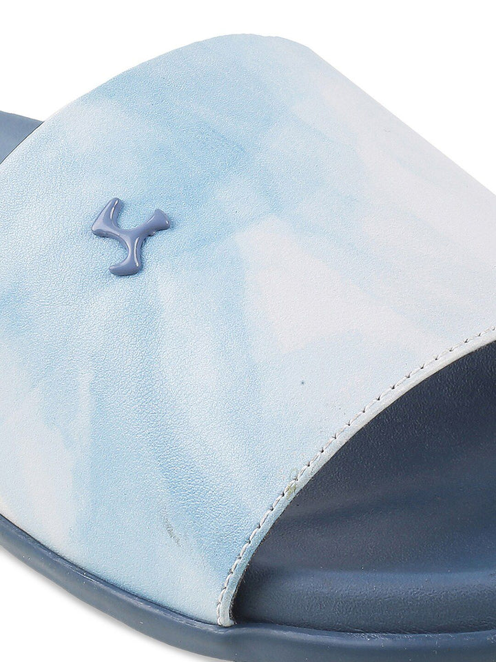 Mochi Women Blue Printed Sliders