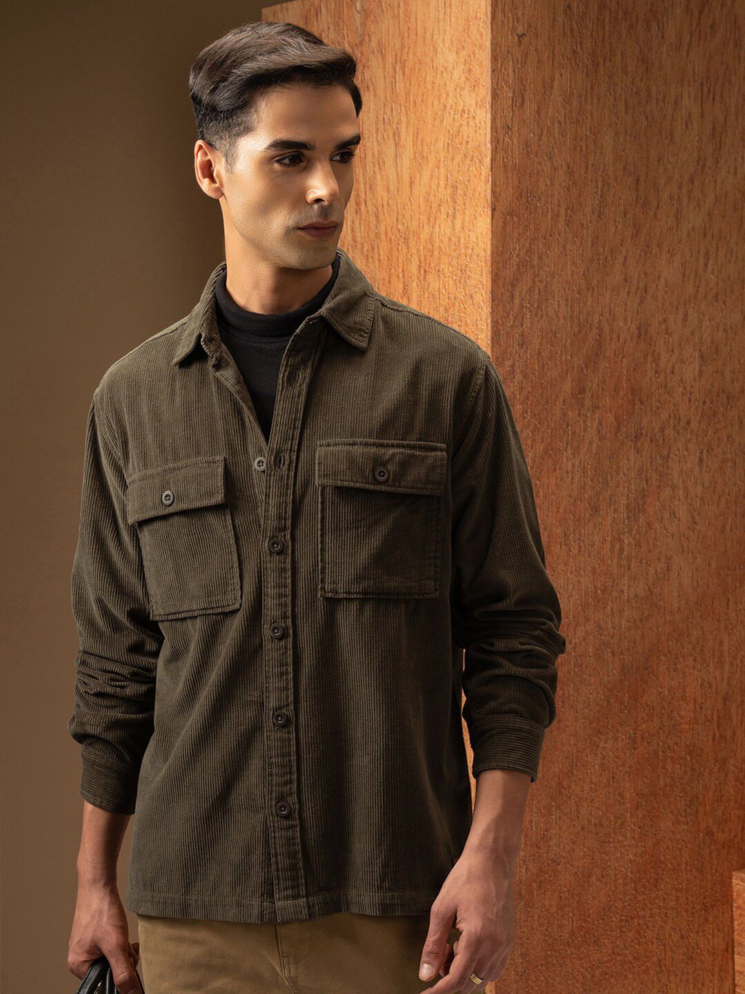 LOCOMOTIVE Oversized Corduroy Solid Utility Pocket Overshirt