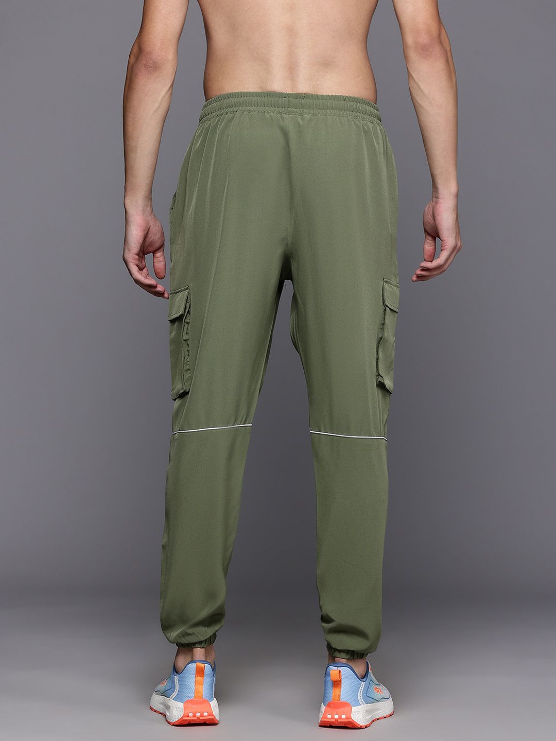 HRX by Hrithik Roshan Men Rapid-Dry Cargo Style Training Joggers