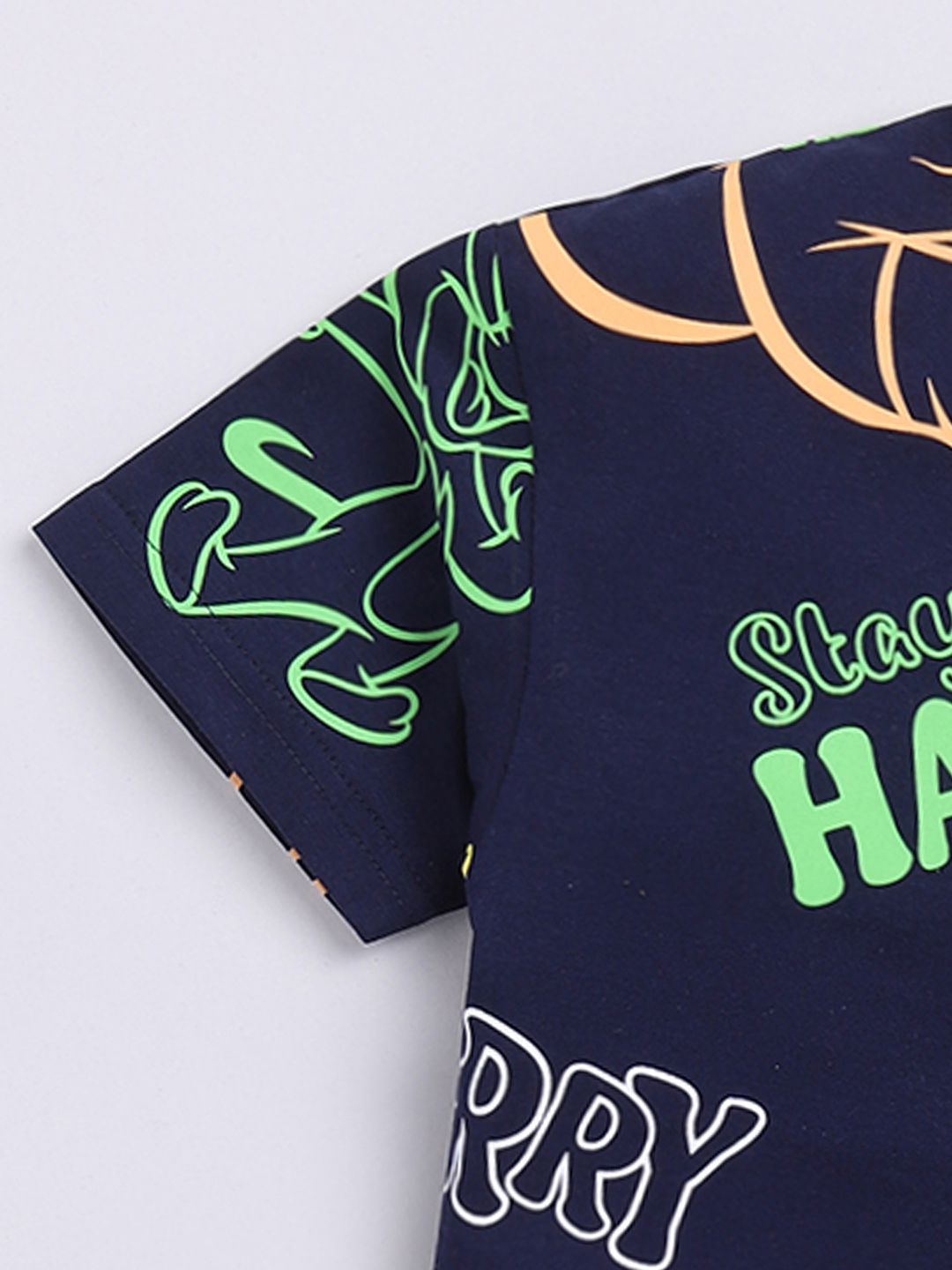 Happy Faces Boys Tom & Jerry Print Drop-Shoulder Sleeves Pure Cotton T-shirt