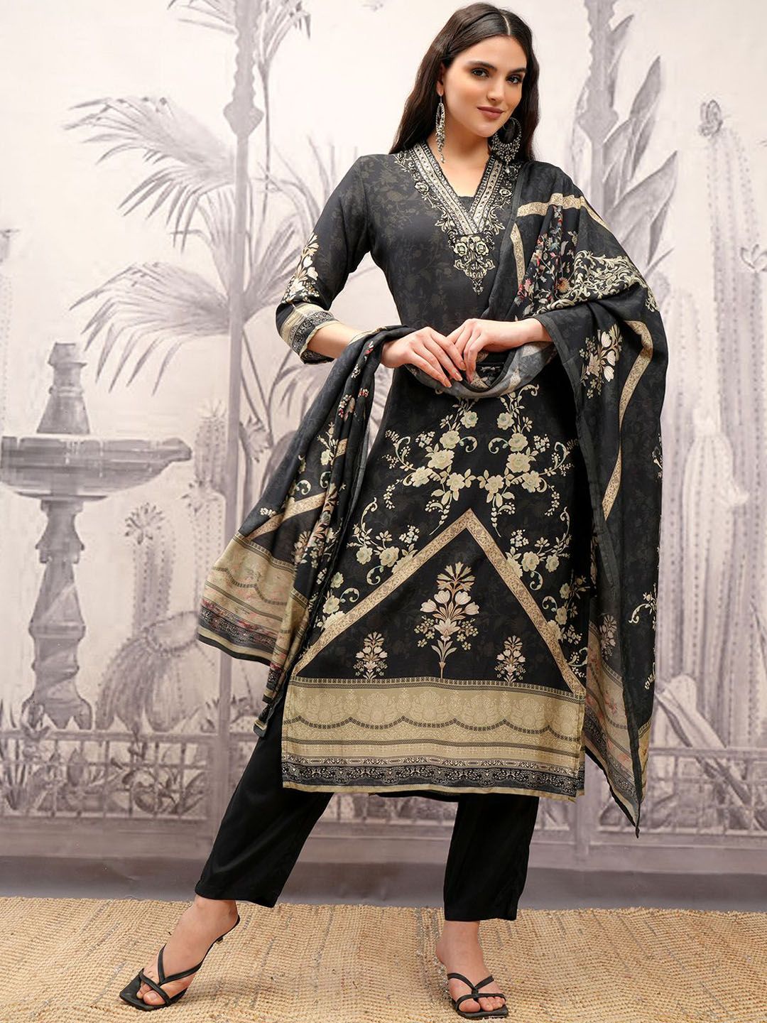 Vishudh Black & Gold Toned Floral Embroidered Straight Kurta with Trousers & With Dupatta