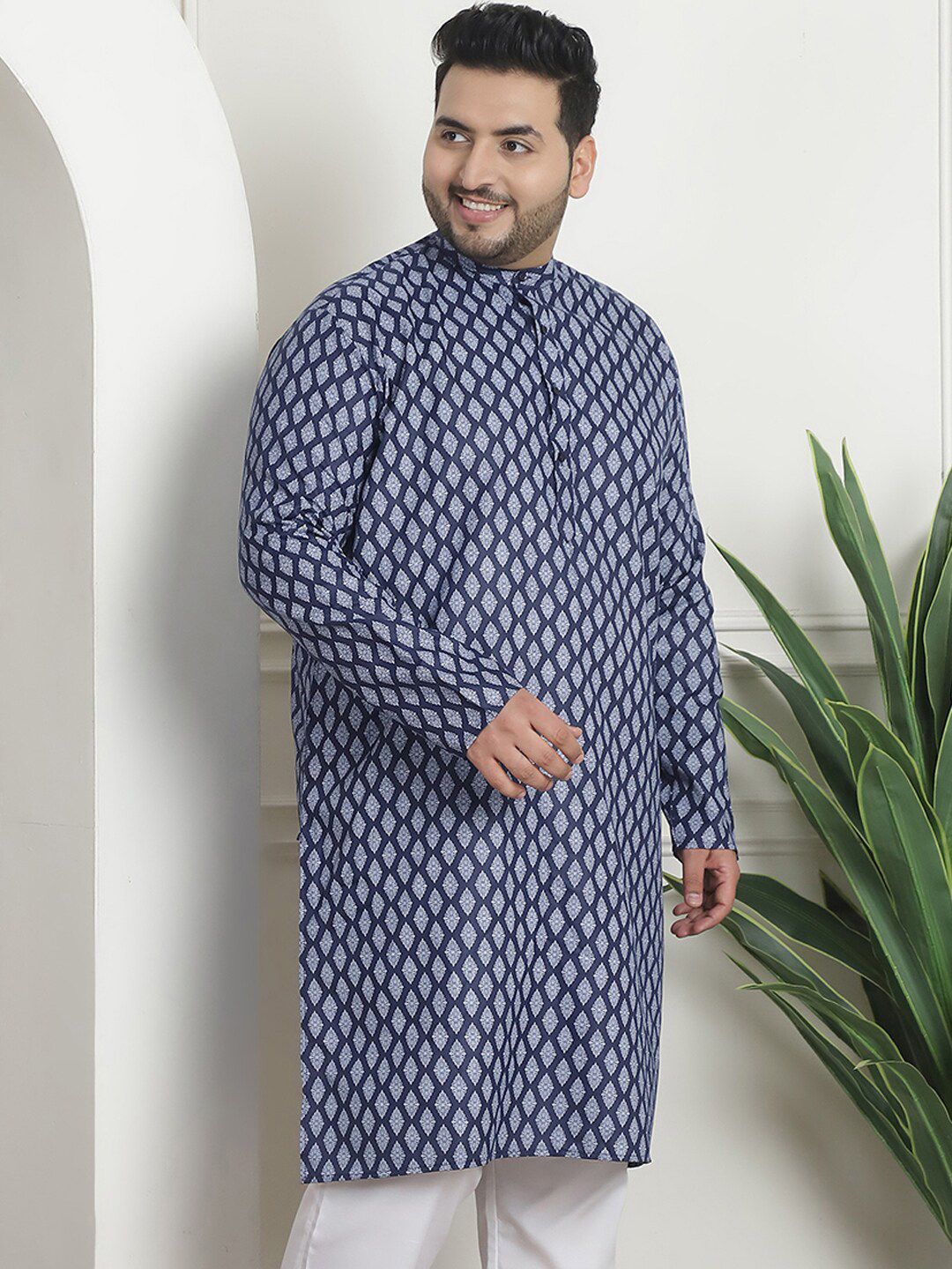 SOJANYA PLUS Ethnic Motifs Printed Band Collar Straight Kurta