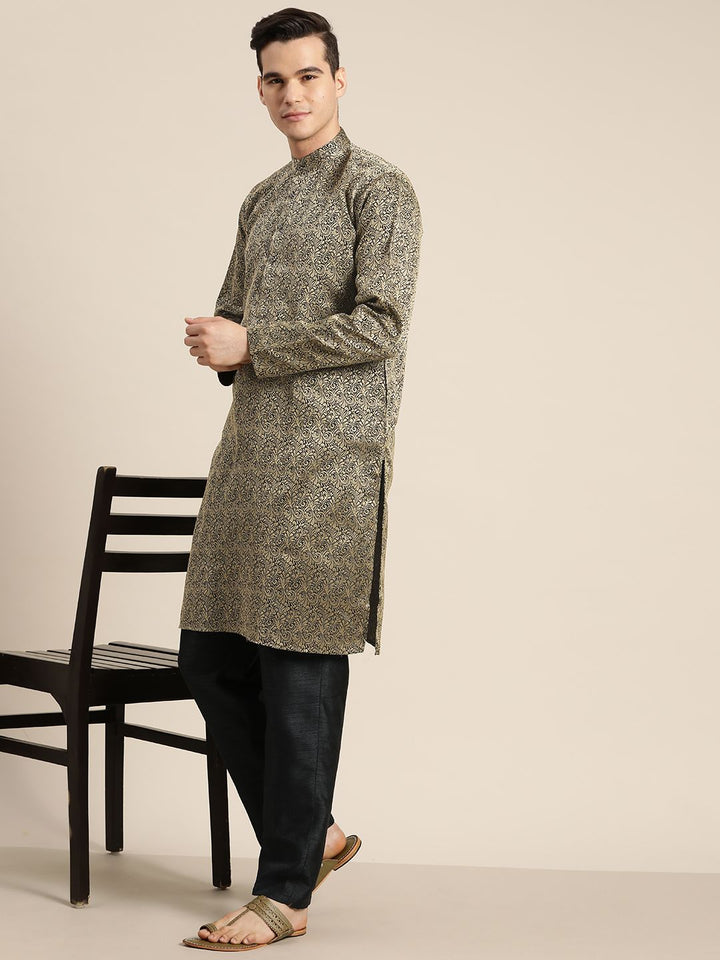 SOJANYA Motif Etnik Kurta