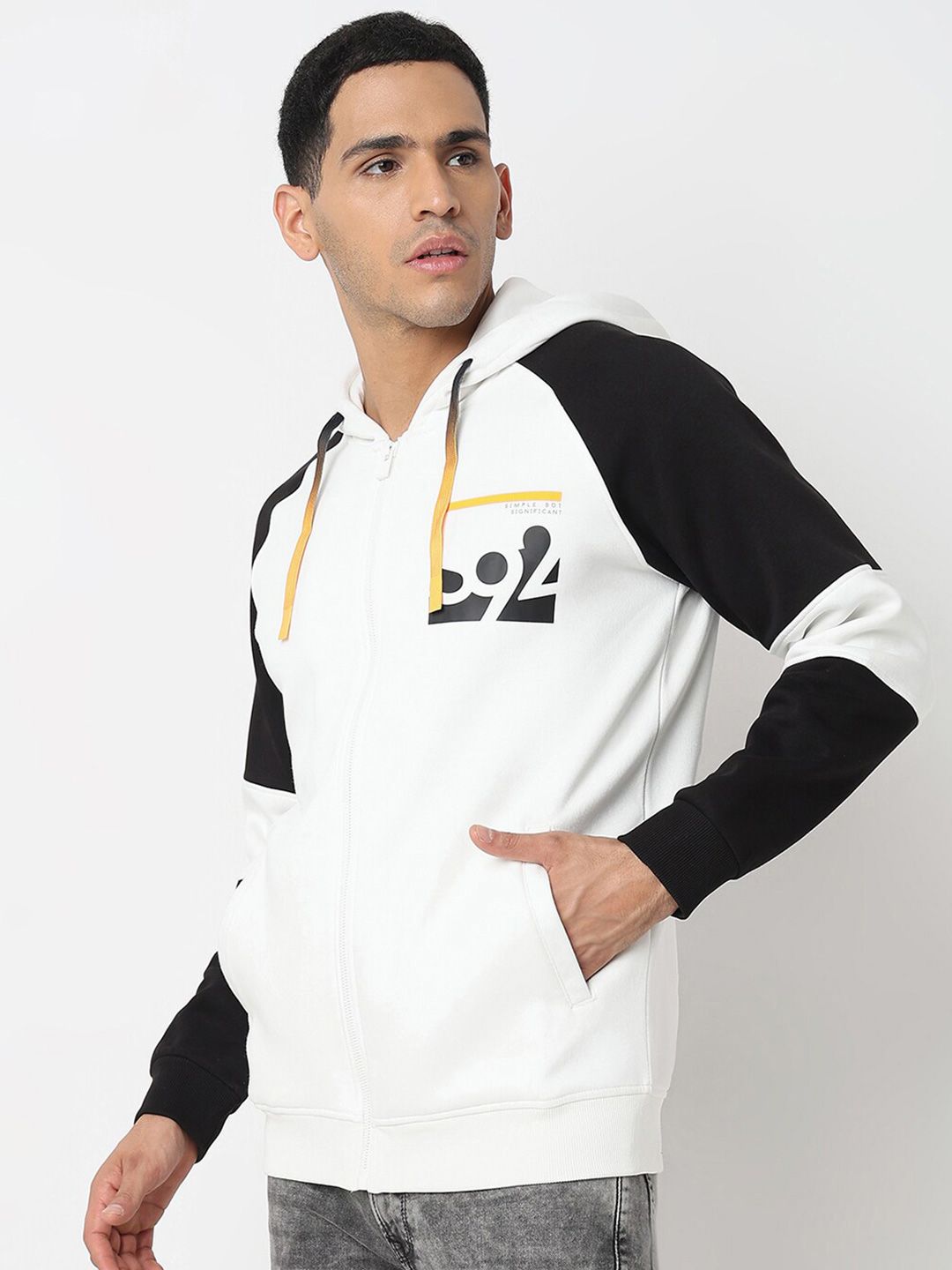 SPYKAR Graphic Printed Hooded Cotton Sweatshirt
