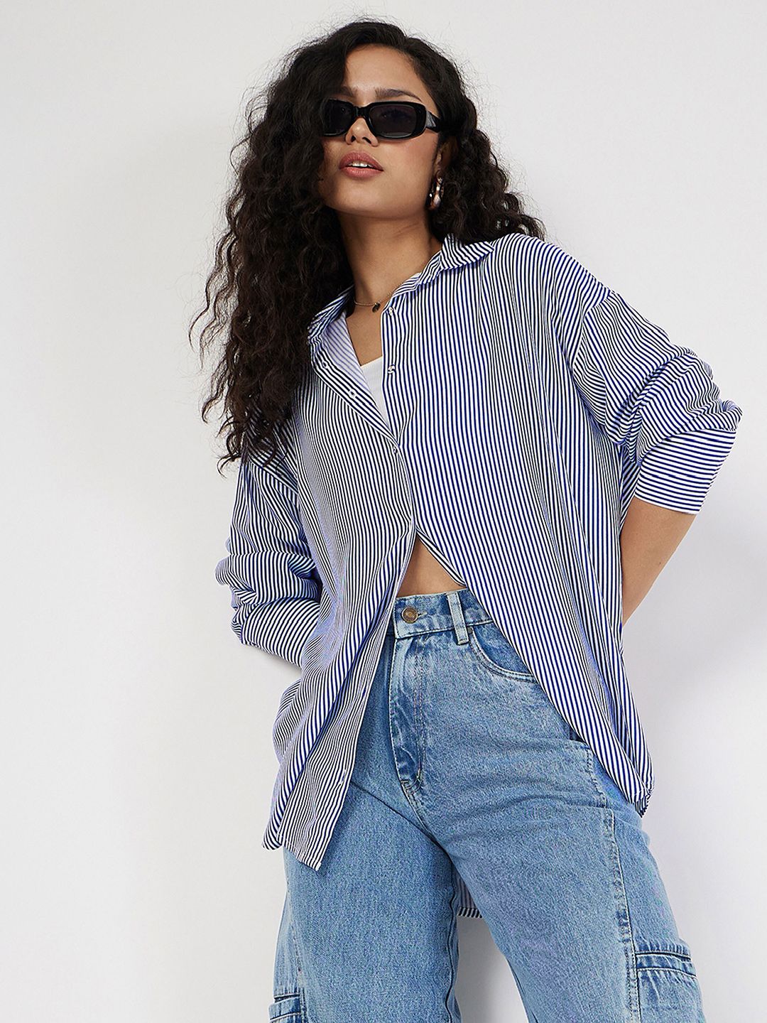 SASSAFRAS Oversized Striped Spread Collar Casual Shirt