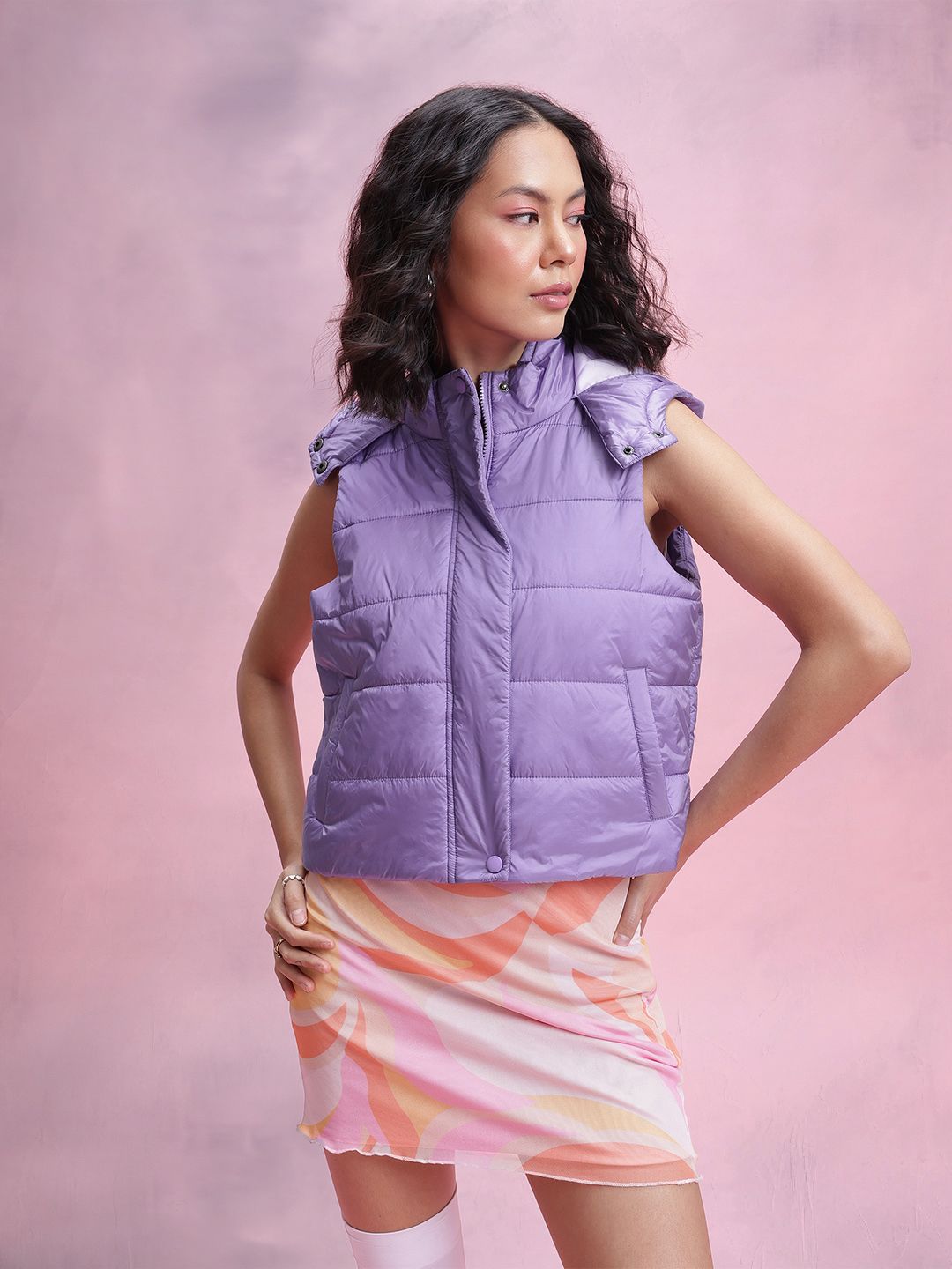 DressBerry Hooded Gilet