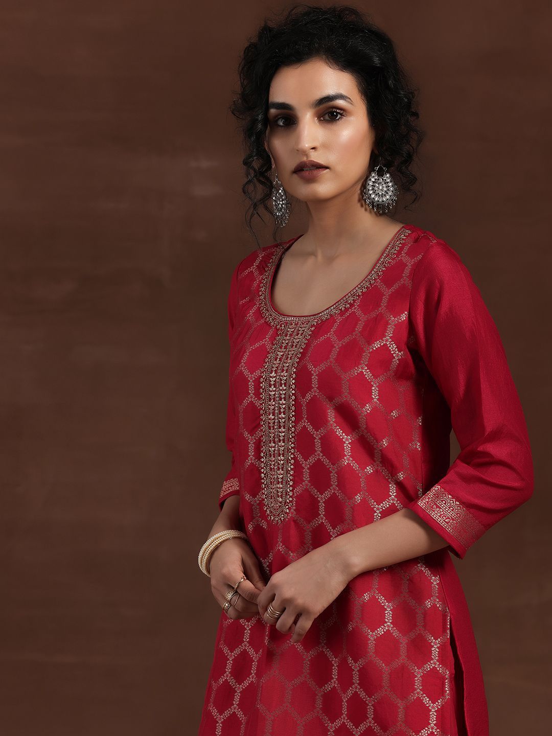 Libas Sequinned Embellished Scoop Neck Straight Kurta With Trousers And Dupatta