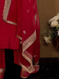 Indo Era Ethnic Motifs Embroidered Panelled Kurta With Trousers & Dupatta
