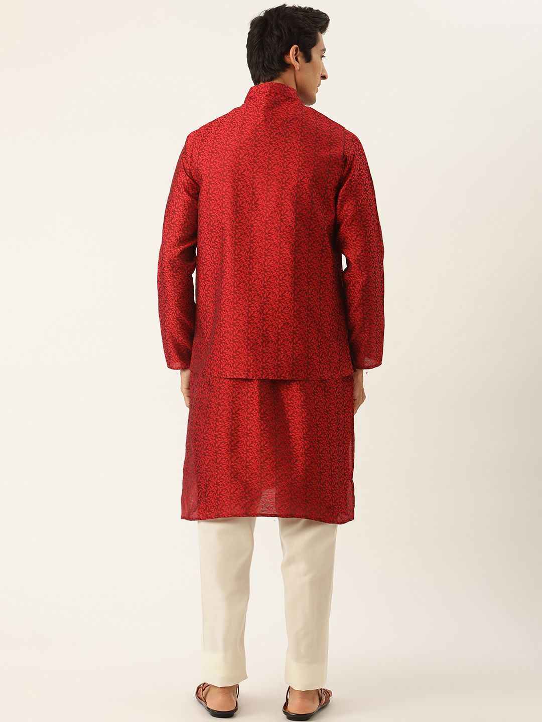 SOJANYA Lelaki Maroon & Off-White Jacquard Kurta dengan Pajama & Jaket Nehru