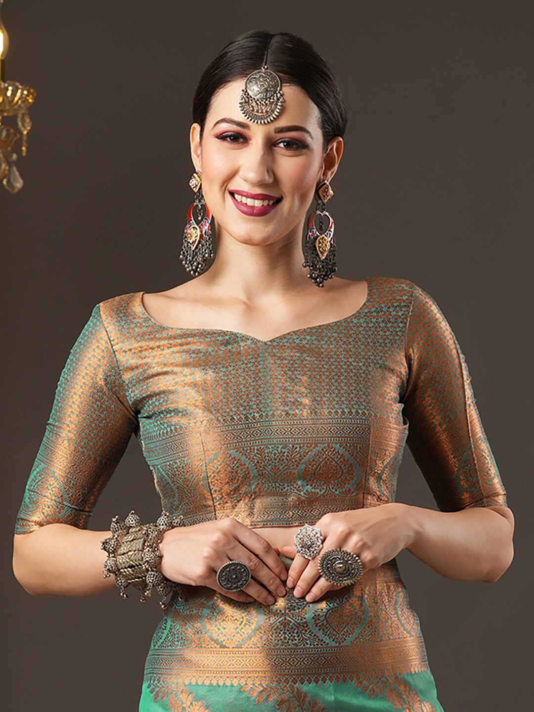 Saree mall Teal & Gold-Toned Woven Design Zari Silk Blend Banarasi Sarees