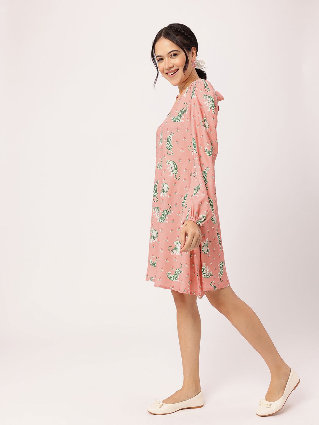 DressBerry Fierce Blend Printed Tie-Up Dress