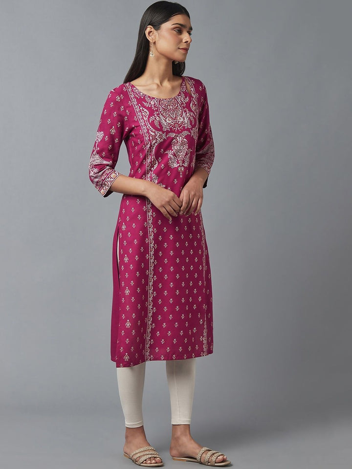 W Women Pink & White Ethnic Printed Kurta