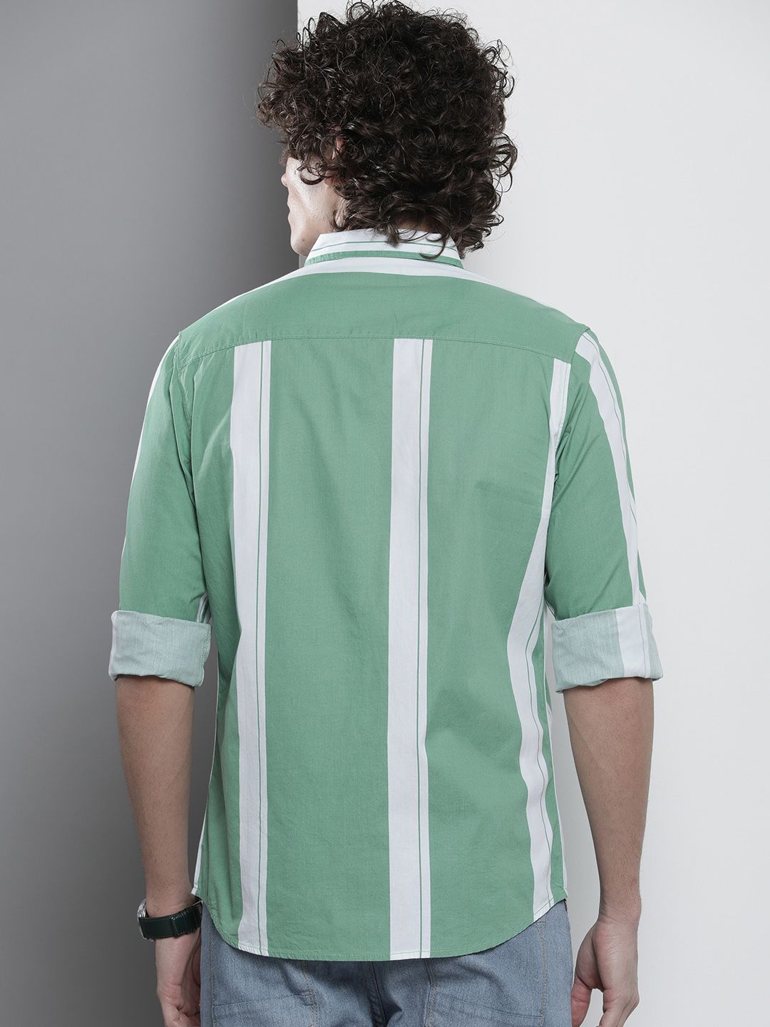 The Indian Garage Co Men Striped Casual Shirt