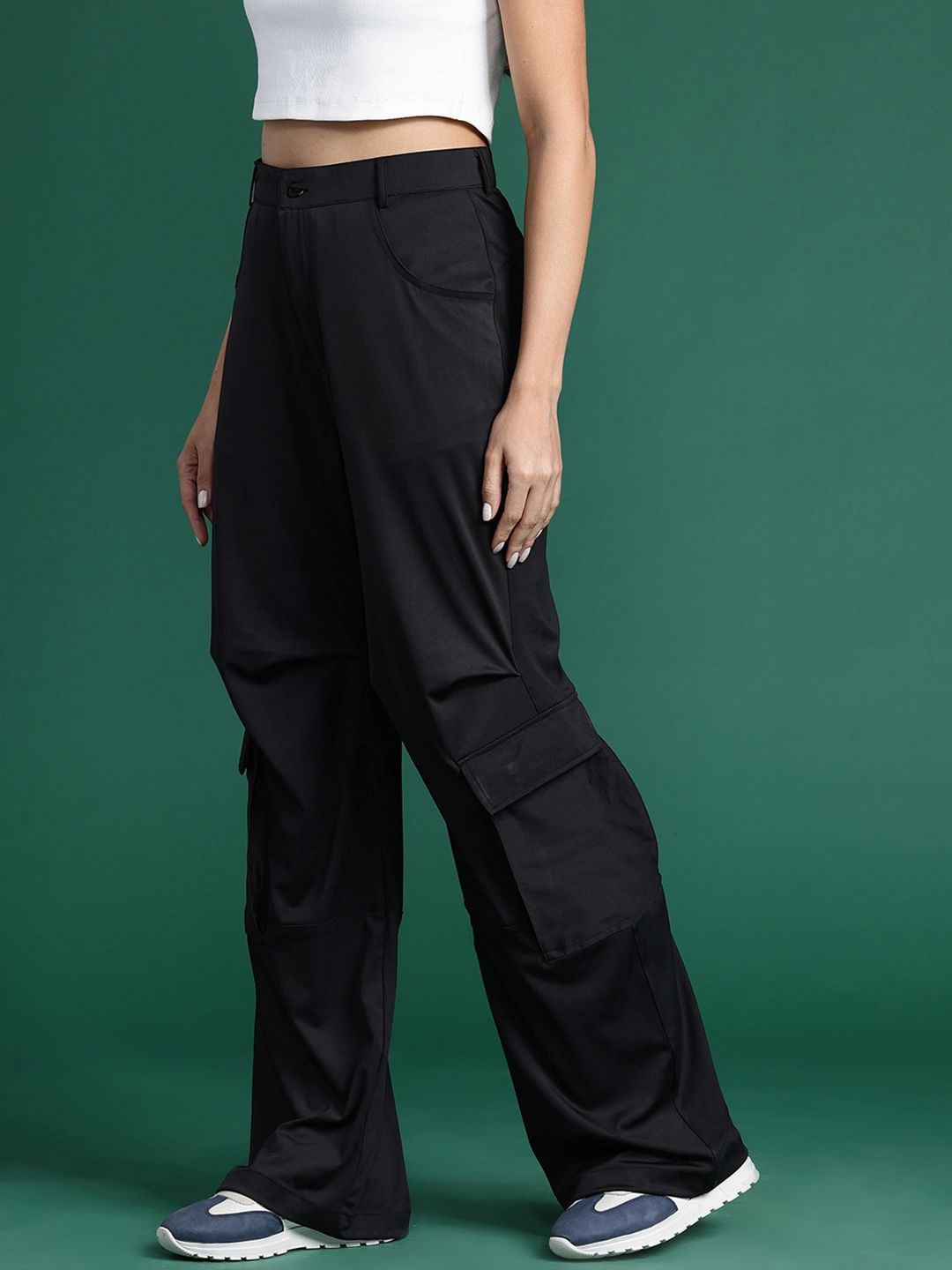 DressBerry Women Cargo-Style Trousers