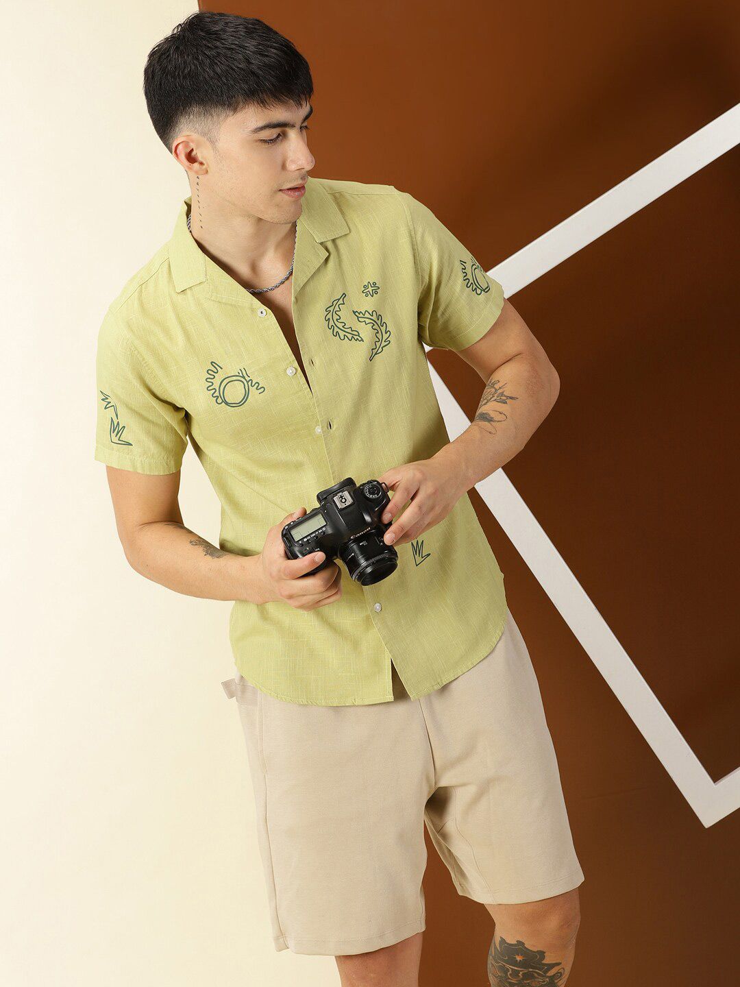 Thomas Scott Premium Fit Abstract Printed Pure Cotton Casual Shirt