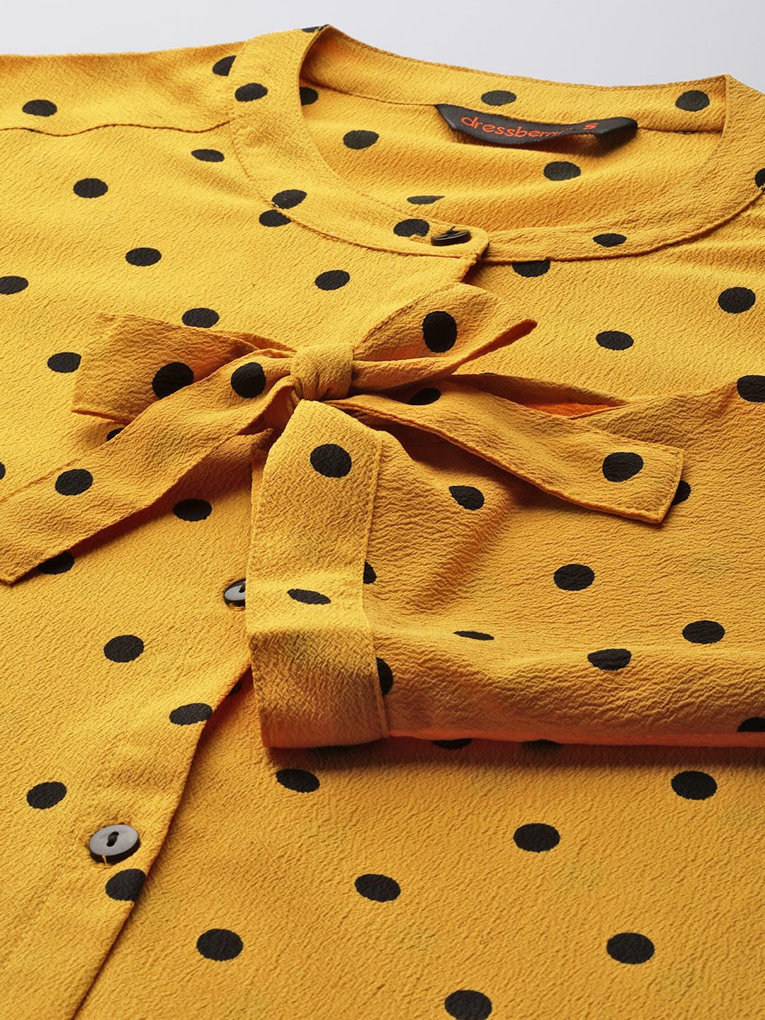 DressBerry Yellow & Black Print Shirt Style Top
