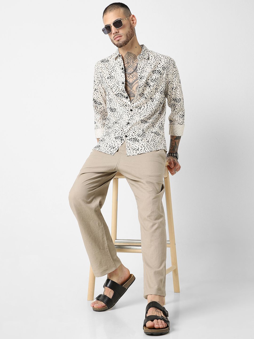 VASTRADO Classic Slim Fit Abstract Printed Casual Shirt