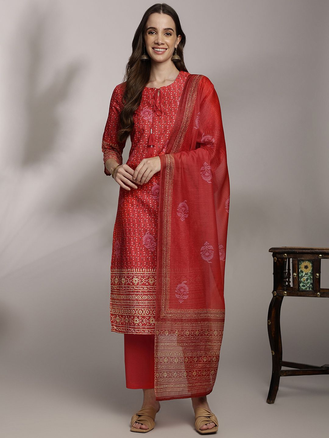 Anouk Women Ethnic Motifs Print Tie-Up Neck Kurta with Trousers & With Dupatta