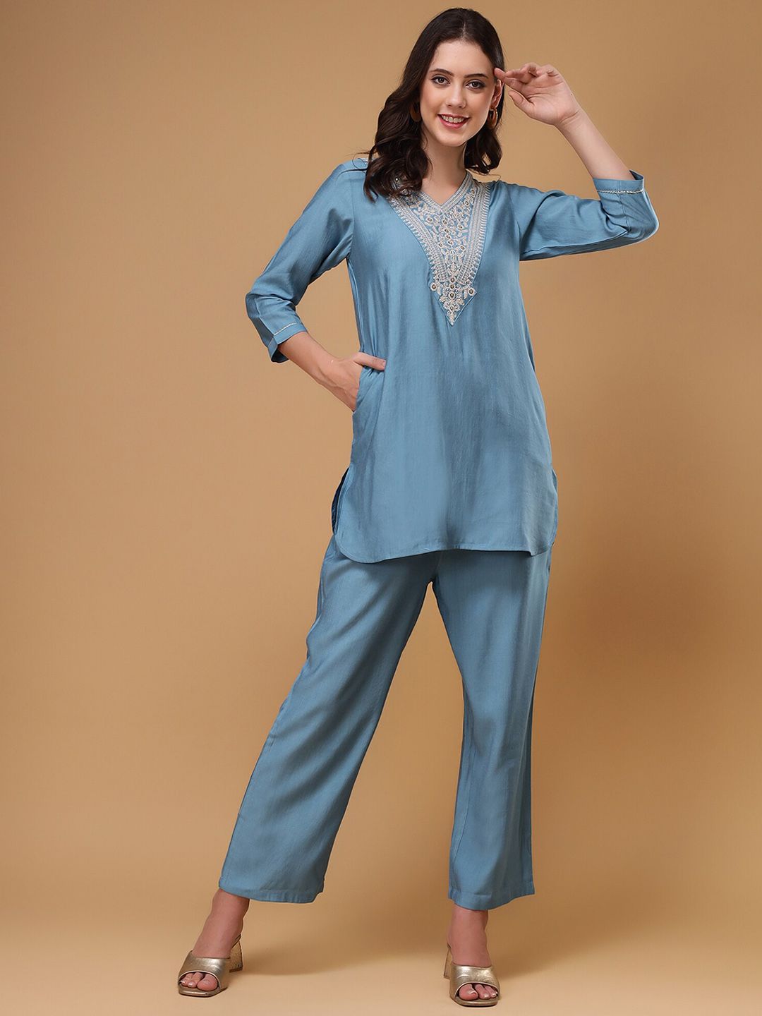 Bani Women Ethnic Motifs Embroidered Tunic & Trouser