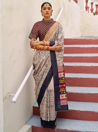 Saree mall Warli Printed Bagh Sarees