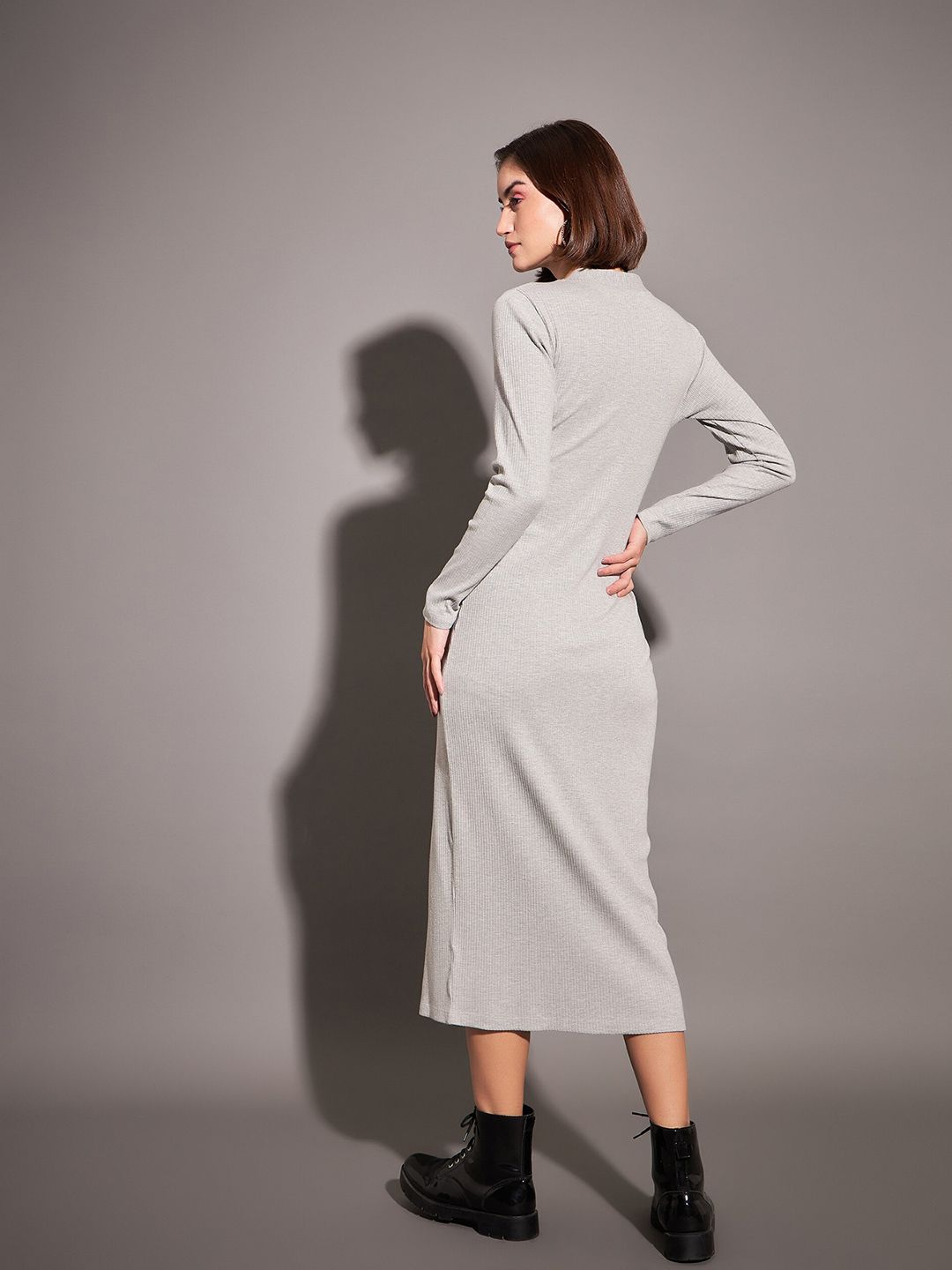 SASSAFRAS Ribbed V-Neck Sheath Midi Dress